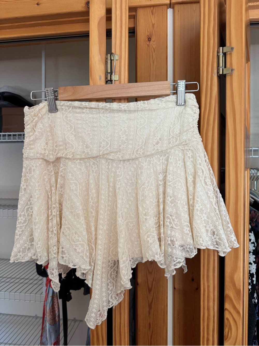 Lace Ivory Mini Skirt (S)